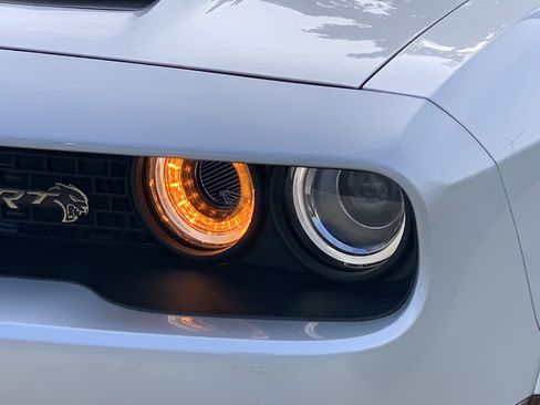 Used 2023 Dodge Challenger SRT Hellcat RWD image 6