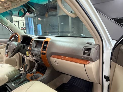 Used 2004 Lexus GX 470 image 20