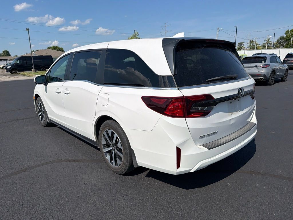 Used 2025 Honda Odyssey EX-L image 5