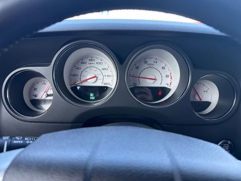 Used 2013 Dodge Challenger R/T Plus RWD image 21