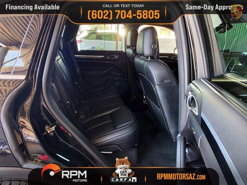 Used 2016 Porsche Cayenne S AWD/4WD image 11