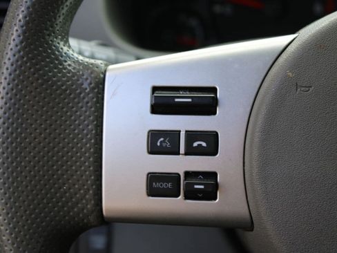 Used 2020 Nissan Frontier SV w/ Midnight Edition Floor Mats image 11