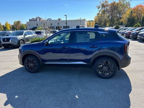 New 2026 Nissan Kicks SR w/ Cold Weather Package AWD/4WD image 4