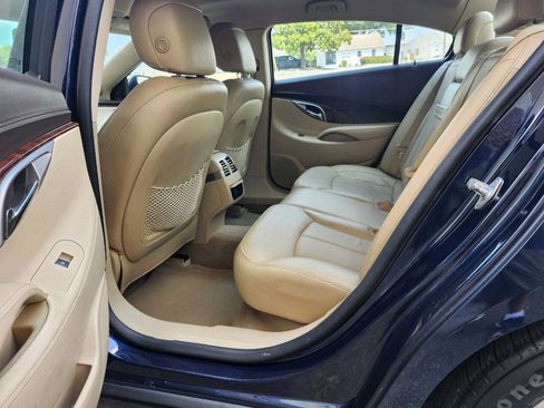 Used 2011 Buick LaCrosse CXL FWD image 5