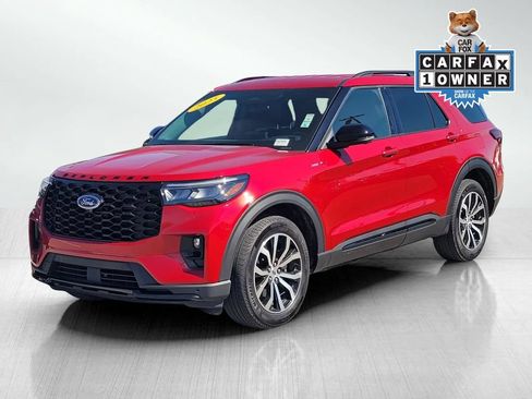 Used 2025 Ford Explorer ST-Line AWD/4WD image 8