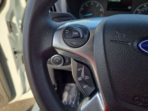 Used 2022 Ford Transit Connect XL image 14