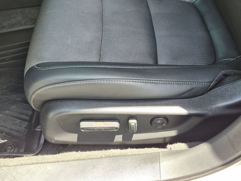 Used 2021 Honda Accord Sport image 12