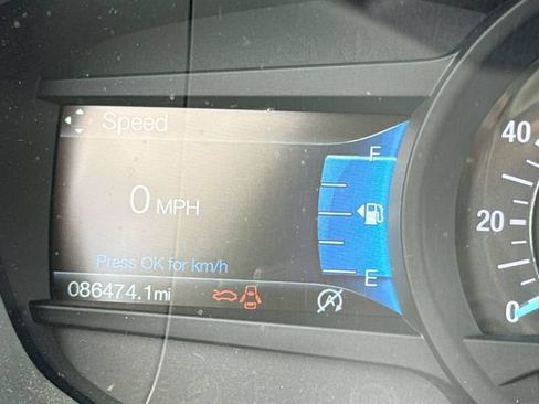 Used 2018 Ford Fusion SE w/ Equipment Group 201A FWD image 15