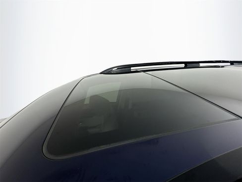 Used 2024 Honda Pilot Touring image 19