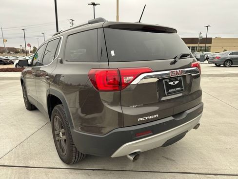 Used 2019 GMC Acadia SLT image 6