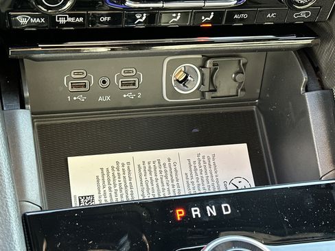 New 2025 Jeep Grand Cherokee L Altitude image 5