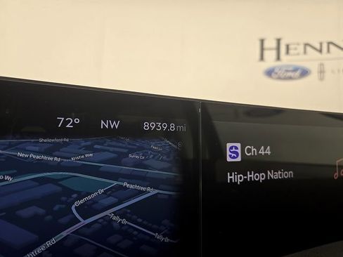 Certified 2025 Lincoln Navigator Reserve AWD/4WD image 23