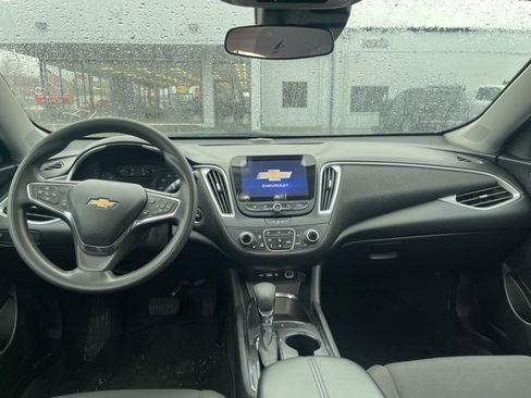 Used 2023 Chevrolet Malibu LT image 20
