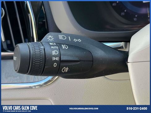 Certified 2023 Volvo XC60 T8 Plus image 21