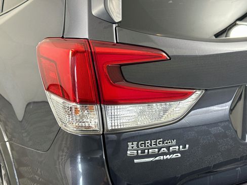 Used 2019 Subaru Forester Premium AWD/4WD image 36