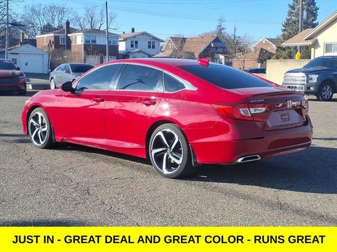 Used 2018 Honda Accord Sport image 4