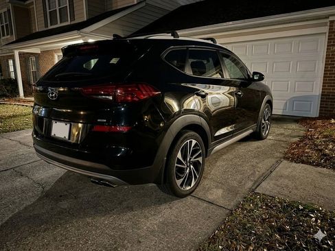 Used 2021 Hyundai Tucson Sport image 2
