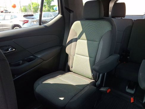 Certified 2023 Chevrolet Traverse LT w/ LPO, Floor Liner Package image 15