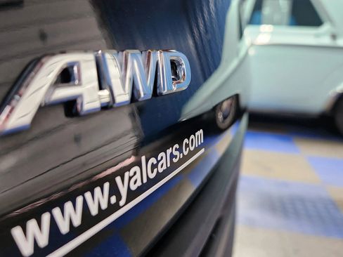 Used 2022 Toyota Sienna LE image 49