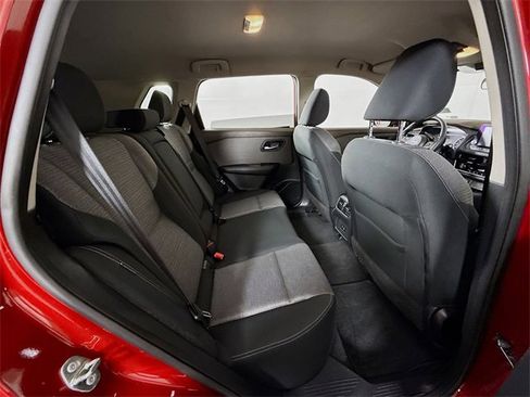 Certified 2021 Nissan Rogue SV image 28