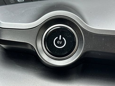 Used 2024 Kia EV6 Wind w/ Wind Technology Package RWD image 26