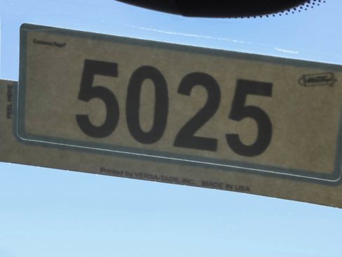 New 2025 Jeep Compass Latitude w/ Sun & Sound Group image 30