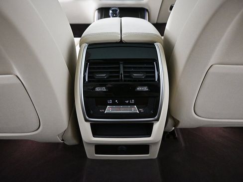 Used 2019 BMW X5 xDrive40i w/ Convenience Package image 15