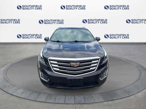 Used 2017 Cadillac XT5 Luxury AWD/4WD image 9