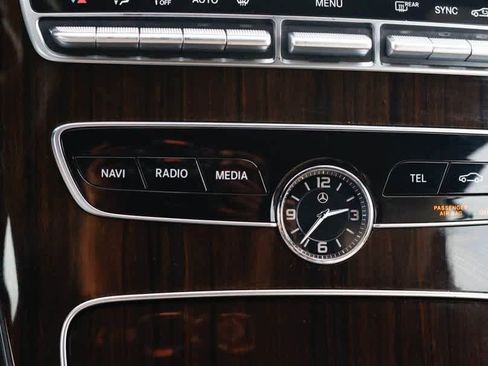 Certified 2021 Mercedes-Benz C 300 4MATIC Cabriolet image 27