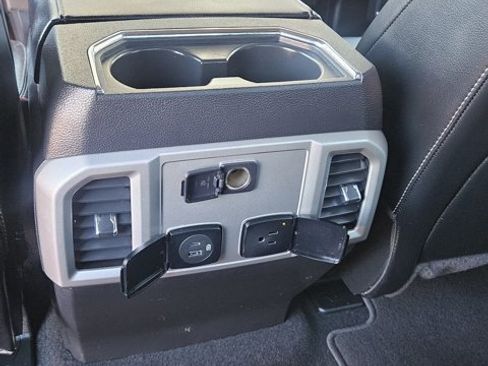 Used 2020 Ford F250 Lariat w/ Lariat Ultimate Package image 17