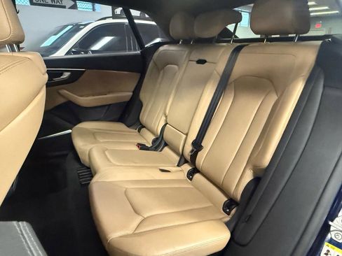 Used 2022 Audi Q8 Prestige w/ Prestige Package AWD/4WD image 36