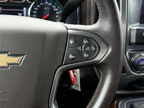 Used 2015 Chevrolet Silverado 1500 LTZ AWD/4WD image 37