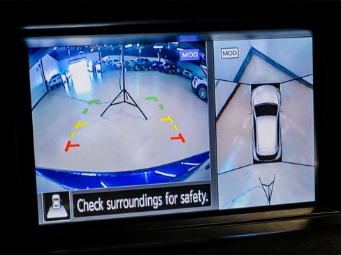 Used 2019 INFINITI QX30 Sport w/ Leather Package image 26