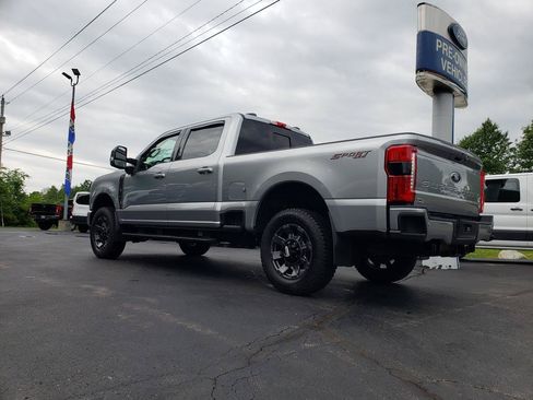 Used 2024 Ford F250 Lariat w/ Sport Appearance Package AWD/4WD image 8