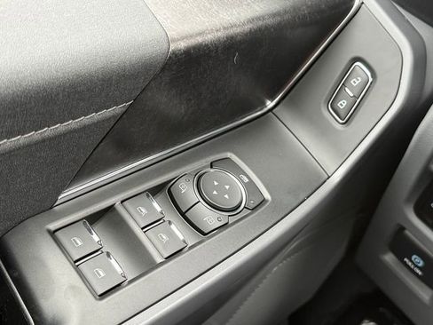 New 2025 Ford F150 Lightning XLT image 23