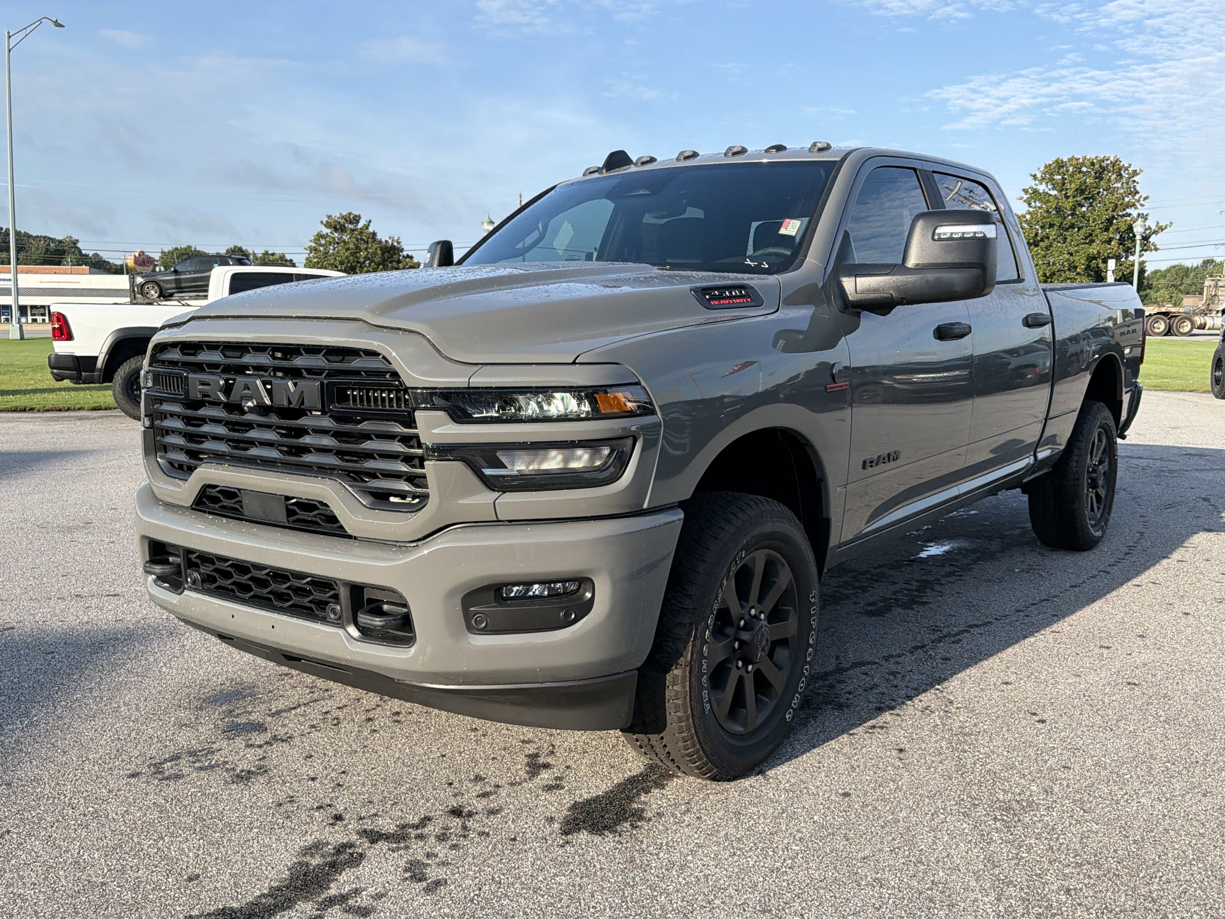 New 2026 RAM 2500 Big Horn AWD/4WD image 2