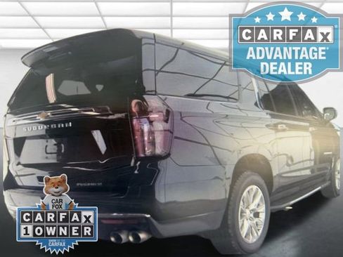 Certified 2023 Chevrolet Suburban Premier image 2