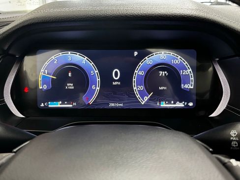Certified 2024 Jeep Grand Cherokee Limited AWD/4WD image 13