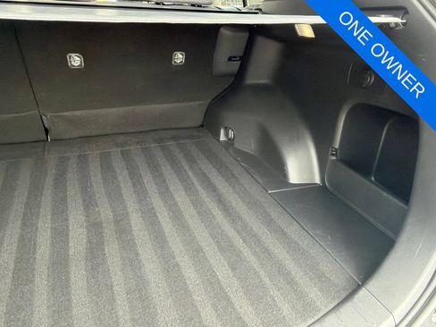 Used 2025 Toyota RAV4 XLE AWD/4WD image 30