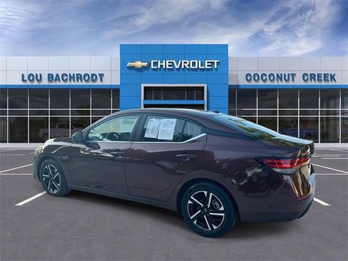 Used 2024 Nissan Sentra SV image 6