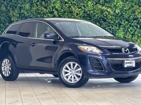 Used 2011 MAZDA CX-7 i SV FWD image 2