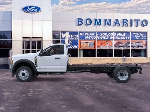 New 2026 Ford F450 XL w/ XL Chrome Package AWD/4WD image 3