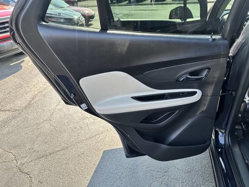 Used 2022 Buick Encore Preferred w/ Safety Package AWD/4WD image 20