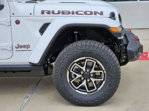 New 2026 Jeep Gladiator Rubicon AWD/4WD image 6