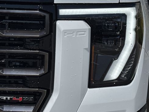 New 2026 GMC Sierra 2500 AT4X AWD/4WD image 6