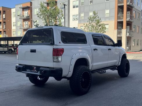 Used 2010 Toyota Tundra 4x4 CrewMax image 7