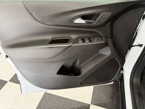 Used 2023 Chevrolet Equinox LT w/ LPO, Floor Liner Package AWD/4WD image 14