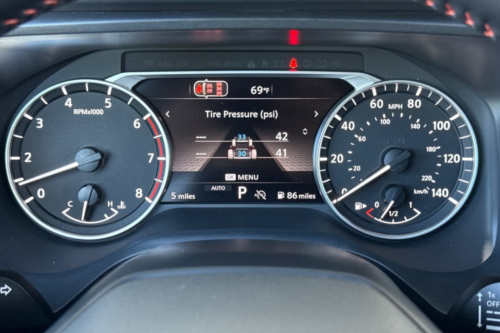 New 2026 Nissan Rogue SV AWD/4WD image 25