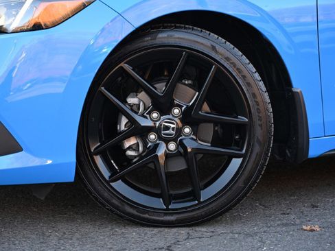 Used 2024 Honda Civic Sport image 11