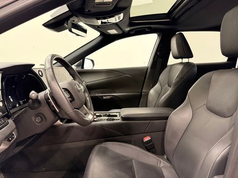 Used 2023 Lexus RX 350 Premium Plus w/ Accessory Package (Z1) AWD/4WD image 10
